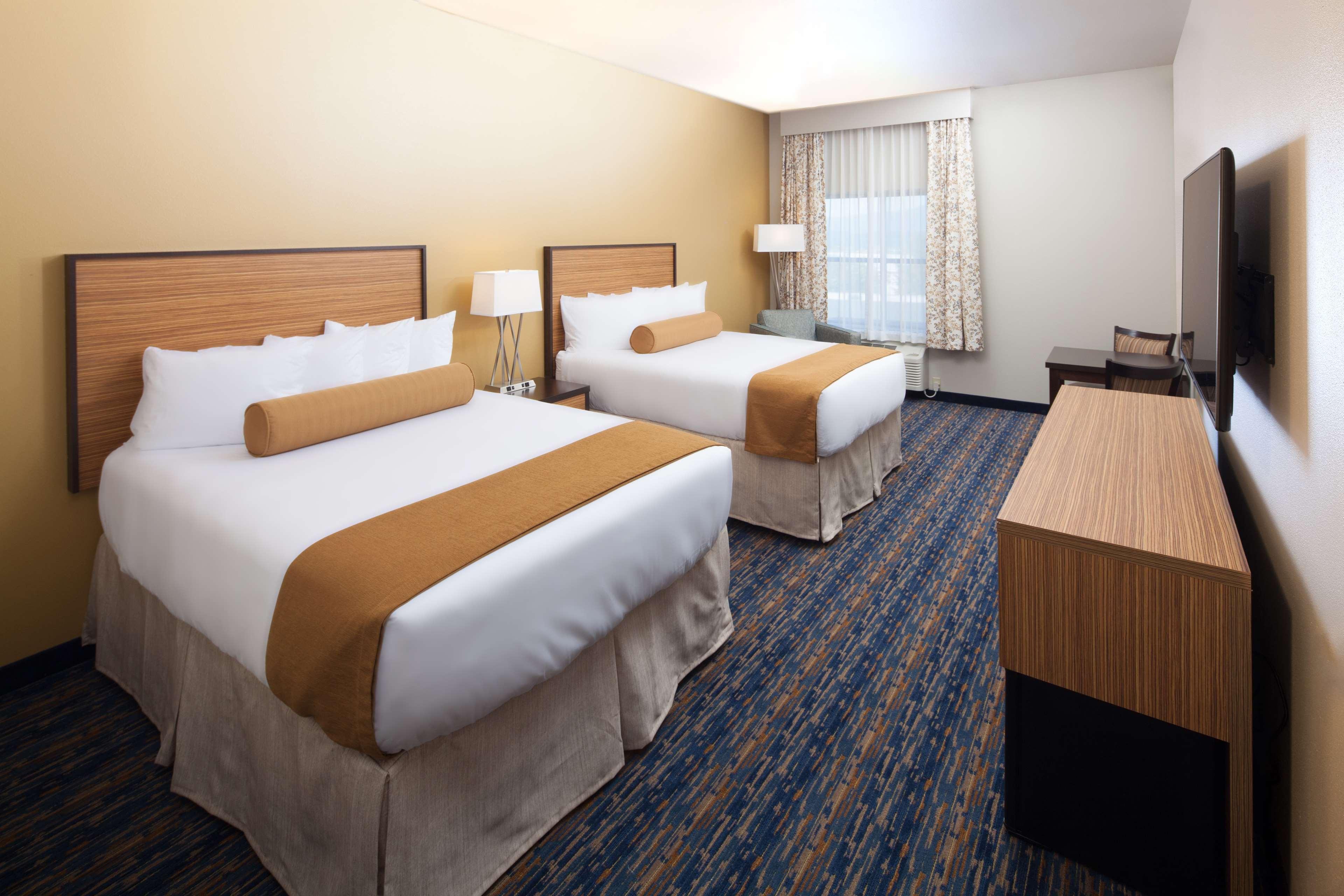 Red Lion Ridgewater Inn & Suites Polson Exterior photo