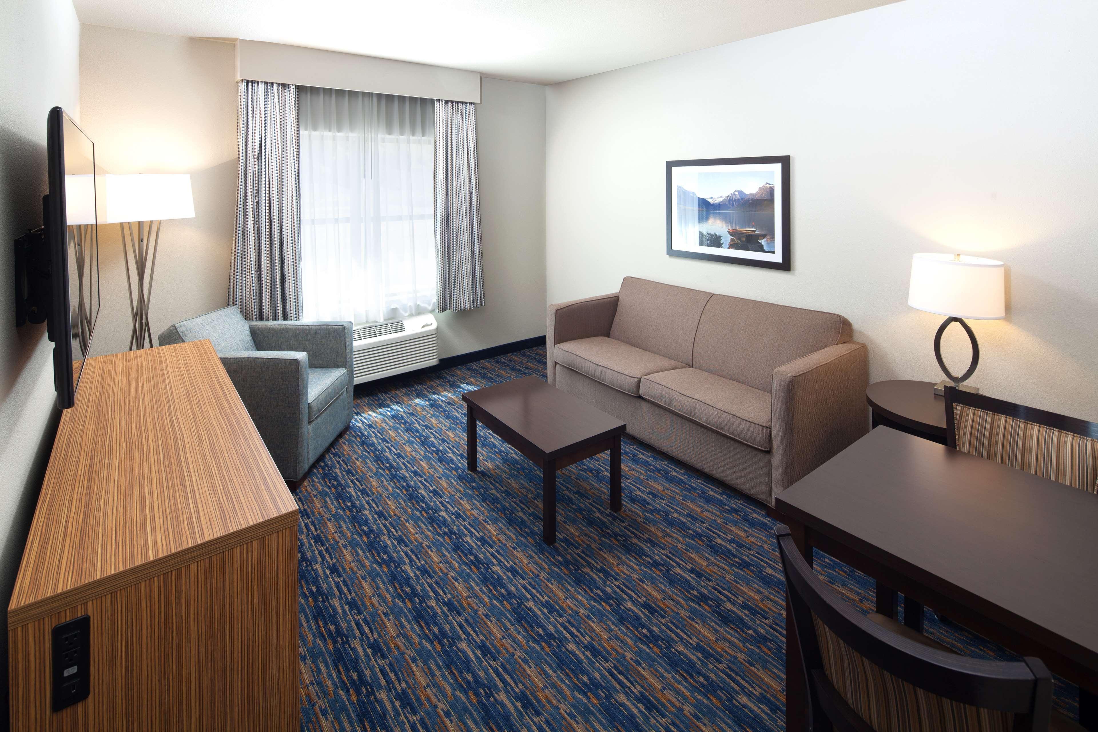 Red Lion Ridgewater Inn & Suites Polson Exterior photo