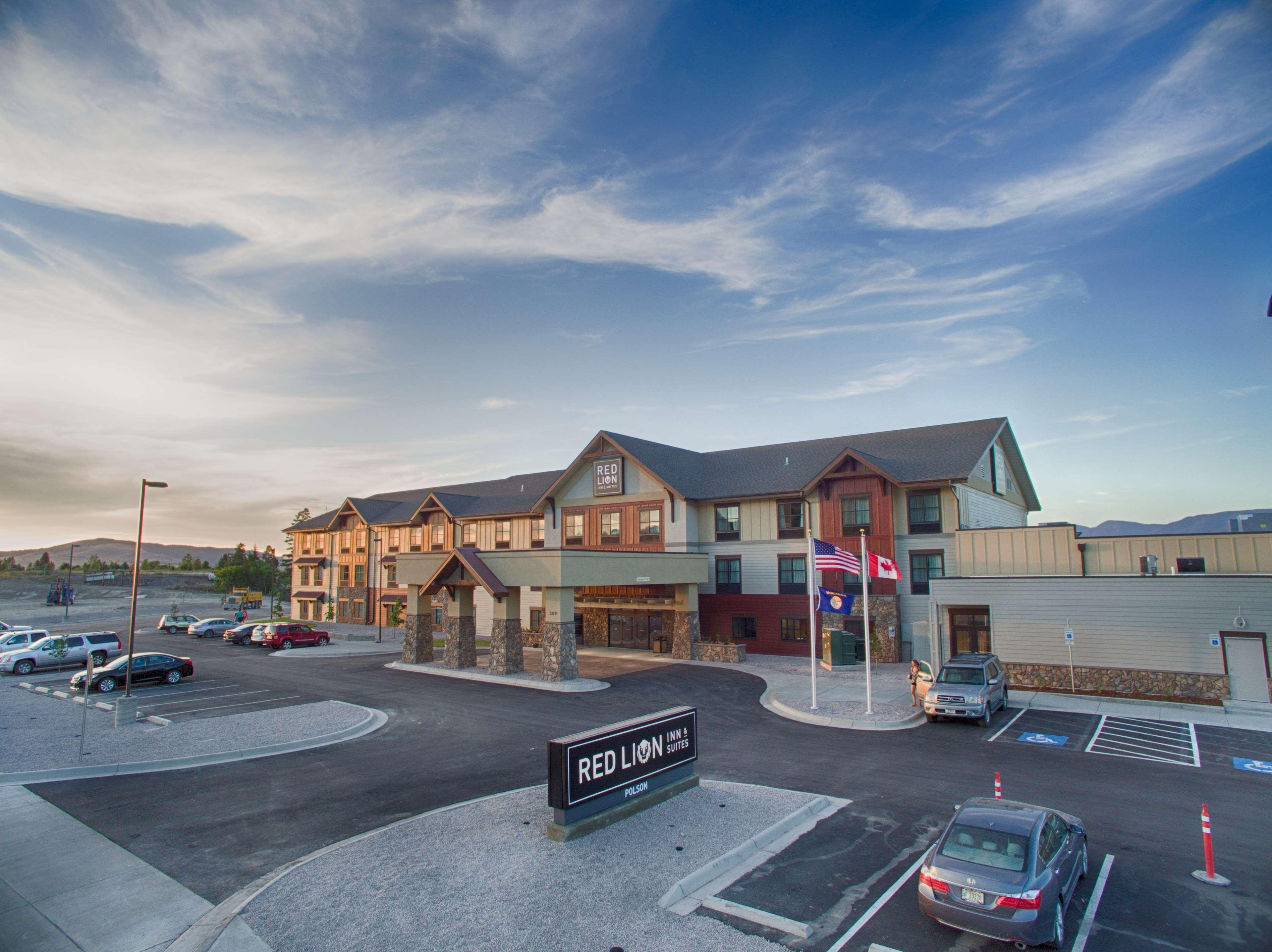 Red Lion Ridgewater Inn & Suites Polson Exterior photo
